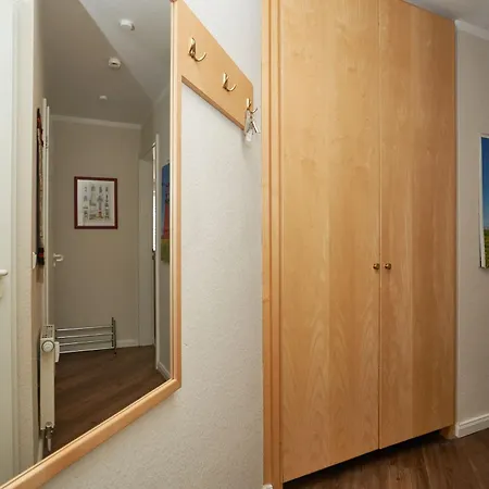 Апартаменти Fewo 304, Seepark Sellin